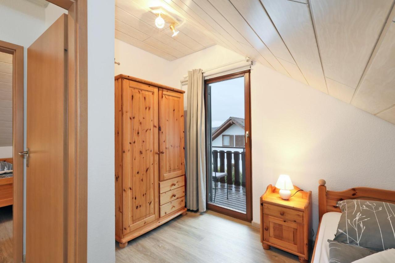 Seepark Kirchheim Ferienhaus Bei Diane Mit Sauna Exteriér fotografie