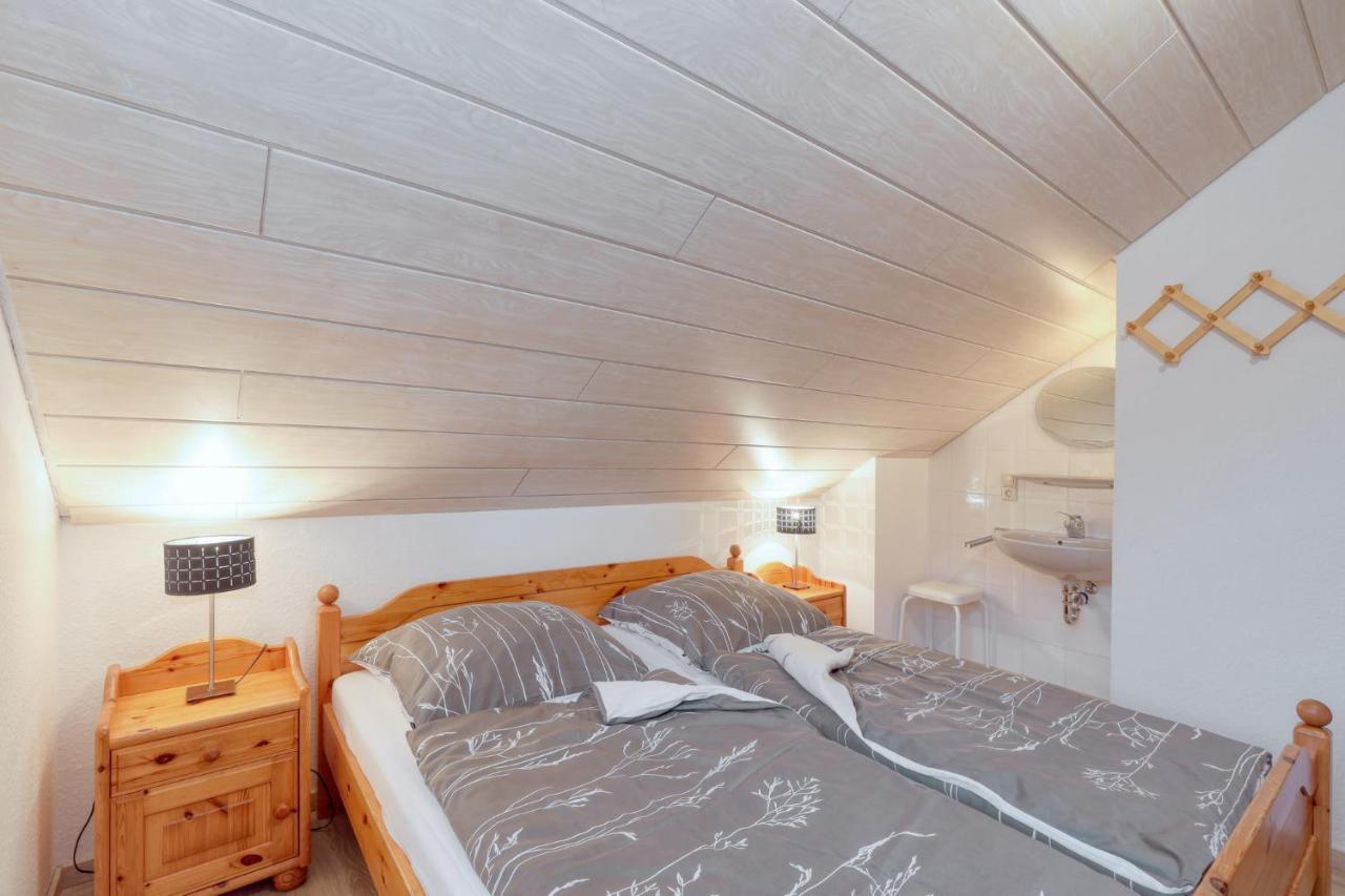 Seepark Kirchheim Ferienhaus Bei Diane Mit Sauna Exteriér fotografie