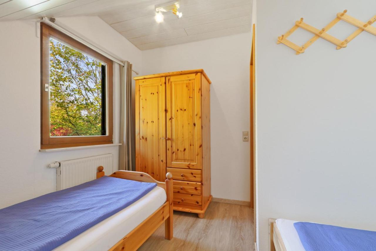 Seepark Kirchheim Ferienhaus Bei Diane Mit Sauna Exteriér fotografie